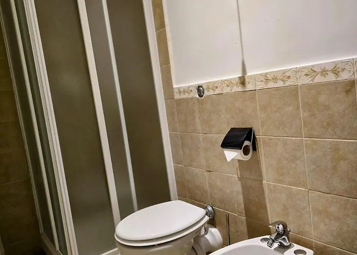 Dietro Al Corso Πανσιόν 3*